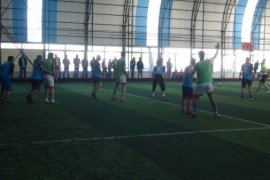 Tatvan’da ‘Öğretmenler Arası Futbol Turnuvası’ Başladı