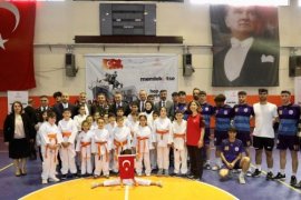 Bitlis’te Gençlik ve Spor Bayramı Dolayısıyla Program Düzenlendi