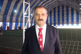 Tatvan’da ‘Öğretmenler Arası Futbol Turnuvası’ Başladı