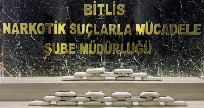 Bitlis’te 12 Kilogram Uyuşturucu Madde Ele Geçirildi ve 4 Şüpheli Gözaltına Alındı