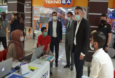 Vali Çağatay, Tatvan’da Yapılan Koronavirüs Tedbirleri Denetimlerine Katıldı