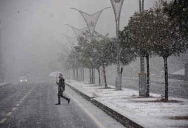 Bitlis'te ve İlçelerinde Kar Yağışı