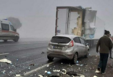 Bitlis’te trafik kazası: 1 ölü 7 yaralı