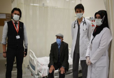 Tatvan’da Bir Hastanın Tıkalı Şah Damarı Ajiyo Sistemiyle Açıldı