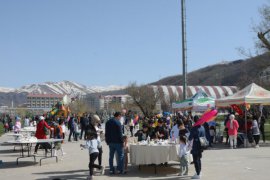 Tatvan’da Çocuk Şenliği Düzenlendi