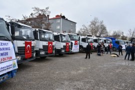 Tatvan Belediyesi 13 yeni araç satın aldı