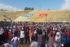 Cumhurbaşkanı Erdoğan Ahlat'ta