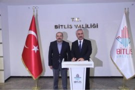 İçişleri Bakan Yardımcısı Mehmet Ersoy Bitlis’teki belediyeleri ziyaret etti