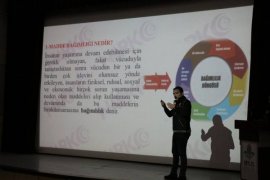Bitlis Belediyesi çalışanlarına madde bağımlılığı semineri verildi