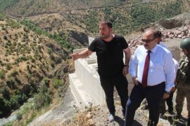 Bitlis - Baykan arasındaki yol yapımı ve viyadük çalışmaları