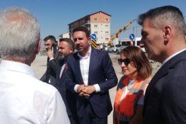Bakan Uraloğlu Tatvan’daki Karayolu Çalışmalarını İnceledi