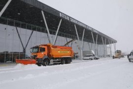 Bitlis Belediyesi Karla Mücadele Çalışmalarını Sürdürüyor