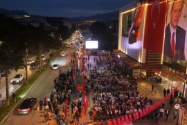 Tatvan’da ‘15 Temmuz Demokrasi ve Milli Birlik Günü’ programı düzenlendi