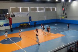 Bitlis'teki Basketbol Müsabakalarına 9 İlden 192 Sporcu Katıldı