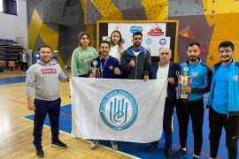 UNİLİG Spor Tırmanışı Yarışmasında BEÜ Öğrencilerinden Büyük Başarı