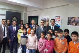 Kaymakam Özkan’dan okul ziyareti