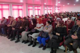 Aday öğretmenler için Tatvan’da eğitim semineri düzenlendi