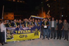 Tatvan Genç Fenerbahçeliler, Emine Bulut cinayetine tepki gösterdi