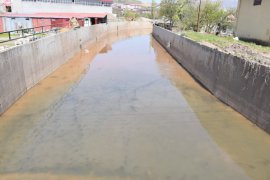 Tatvan’da 3 kilometre uzunluğundaki kanal temizlendi