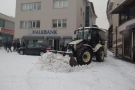 Bitlis Belediyesi karla mücadele çalışmaları