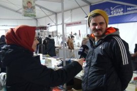 Tatvan Doğu Anadolu 1. Kitap Fuarı’na Yoğun İlgi