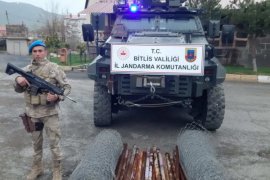 Bitlis’te Hırsızlık Yaptıkları İddia Edilen 8 Şüpheli Yakalandı