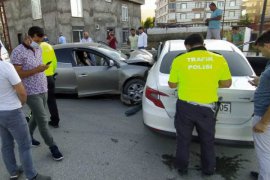 Tatvan’da trafik kazası