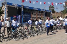 Aktivistler Kurutuluş Yıl Dönümü Dolayısıyla 30 Kilometre Pedal Çevirdiler