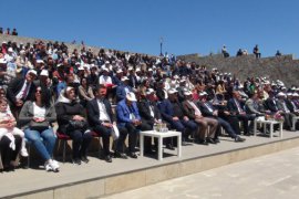 Bitlis Eren Üniversitesi ‘Bahar Şenlikleri’ Başladı