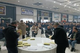 Tatvan Esnaf ve Sanatkarlar Odası Başkanlık Seçimini Hasan Sönmez Kazandı