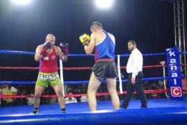 Bitlis’te Uluslararası Muaythai Galası düzenlendi