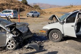 Tatvan’da Meydana Gelen Trafik Kazasında 1 kişi öldü 13 kişi yaralandı