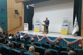 Tatvan'da, ‘İsrail Sorunu ve Filistin'in Kurtuluşu’ Konulu Konferans Verildi