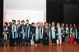 BEÜ Sağlık Hizmetleri MYO mezuniyet töreni