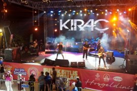 Kıraç Bitlis'te Konser Verdi