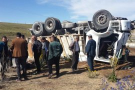 Tatvan - Ahlat karayolunda trafik kazası 1 yaralı