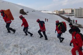 Bitlis’te Kapsamlı Bir Şekilde Çığ Tatbikatı Yapıldı