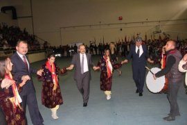 Cumhuriyet Bayramı Bitlis’te törenle kutlandı