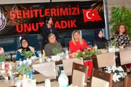 Gönül elçileri şehit ve gazi eşlerine iftar yemeği programı düzenledi