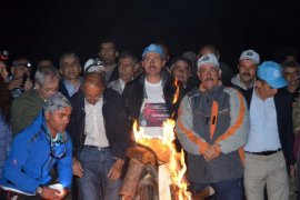 Süphan Dağı’nda demokrasi ateşi yakıldı