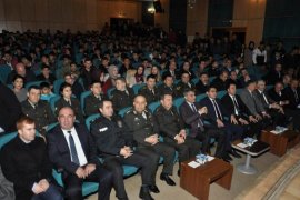 İstiklal Marşı'nın kabulü Tatvan’da coşkuyla kutlandı