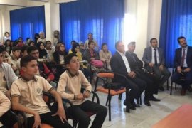 Tatvan’daki lise öğrencilerine yönelik Şehit ve Gazilik konulu konferans verildi