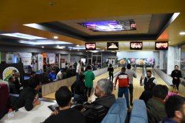 Tatvan'da Düzenlenen ‘Bowling Turnuvası’na Yoğun İlgi