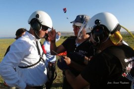 İranlı paraşütçüler Bitlis’in güzelliğine hayran kaldı