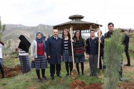 Bitlis’te fidan dikimi gerçekleştirildi