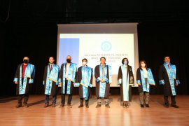 BEÜ’de ‘2021-2022 Akademik Yılı Açılış ve Biniş Giyme Töreni’ Düzenlendi