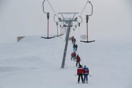 Bitlis Eren Üniversitesi Kayak Merkezi Hizmete Açıldı