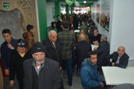 Ulusal döner firması Tatvan’da 239’uncu şubesini açtı