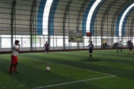 Tatvan’da Düzenlenen Futbol Turnuvası Başladı