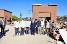 Vali Karakaya Ahlat’ta İncelemelerde Bulundu